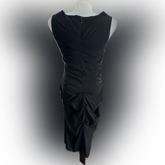 *Closet clear out* Le Château ruched dress - Picture 2 of 4